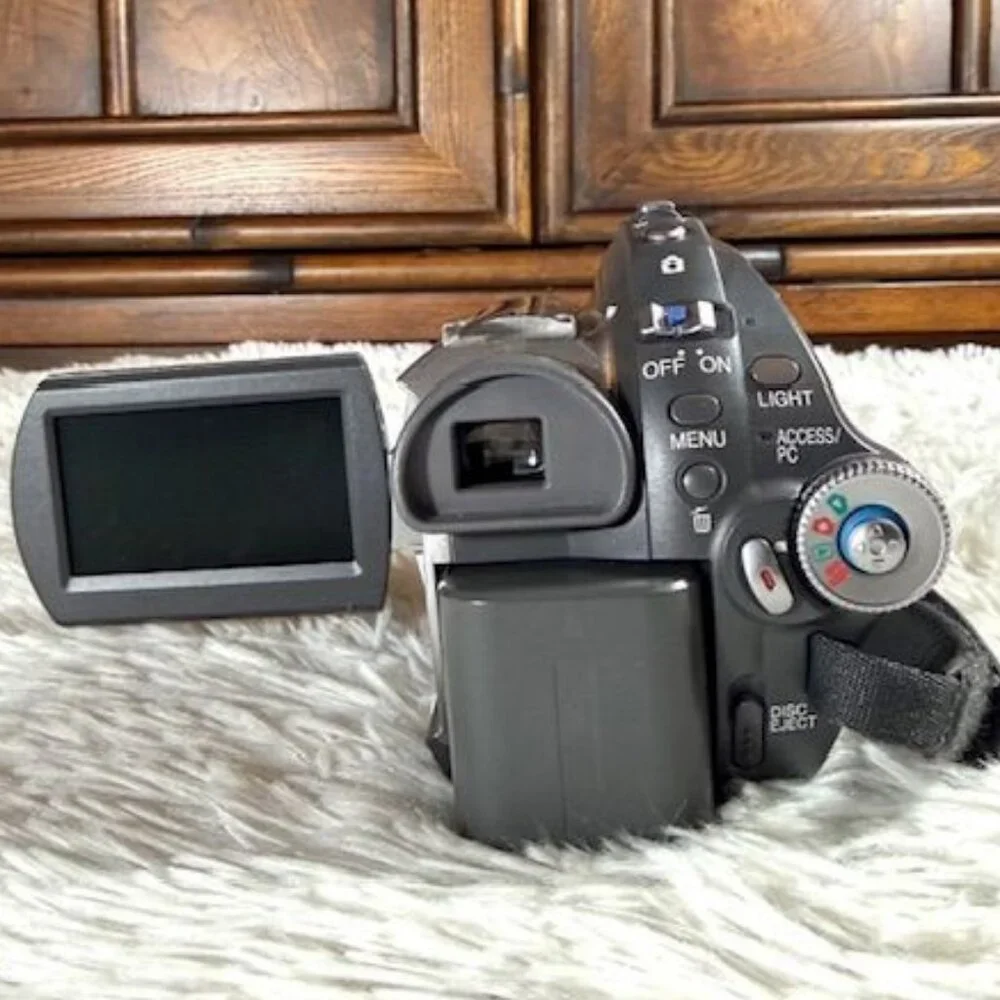 Panasonic VDR-D220 DVD Video Camera Camcorder + Storage Travel Bag + DVD-R Discs